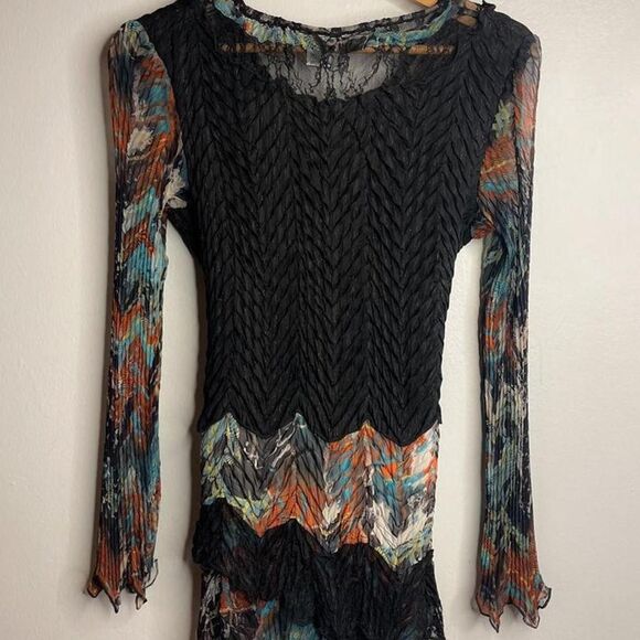 Sold - Picture 6 of 8